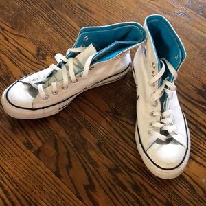 Converse with a blue fold down!